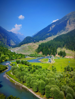 Pahalgam Valley Retreat